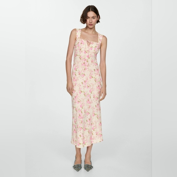 Mango Dresses & Skirts - Mango Floral dress with bow neckline